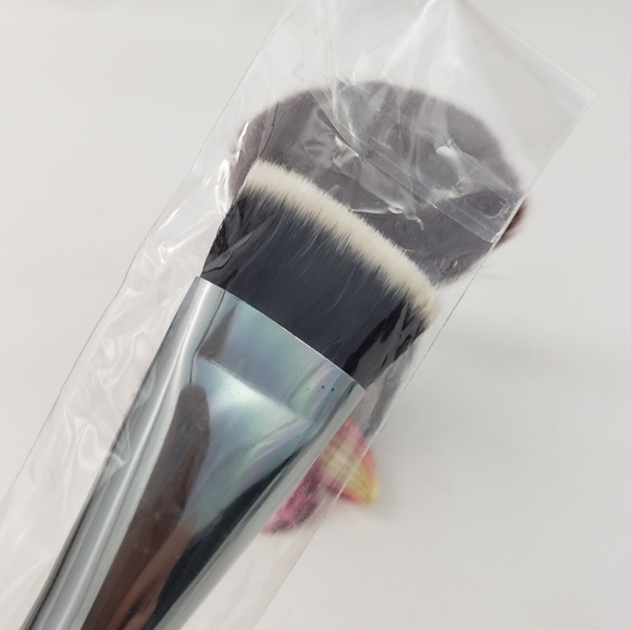 Morphe | Makeup Brushes | G42 | Brushes & Tools - Picture 3 of 6